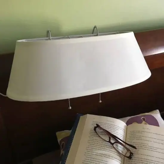 Bandwagon Double Headboard Bedroom Reading Lamp White Shade Chain Pull 40 Watt {3}