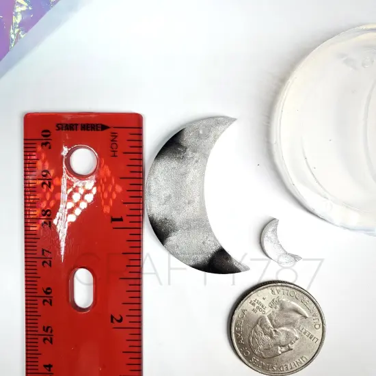 Moon Dangle Earrings Silicone Mold with 2 mini Moons (C12) {3}