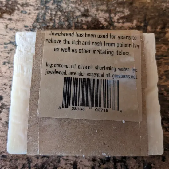Grandma Bea's Jewelweed Anti-Itch Soap {4}