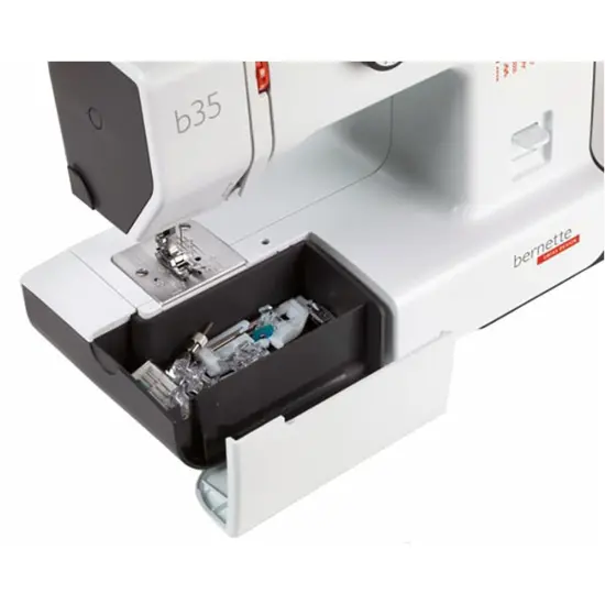 Bernette b35 Swiss Design Mechanical Sewing Machine {5}