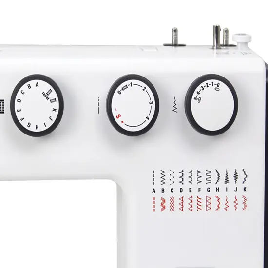 Bernette b35 Swiss Design Mechanical Sewing Machine {4}