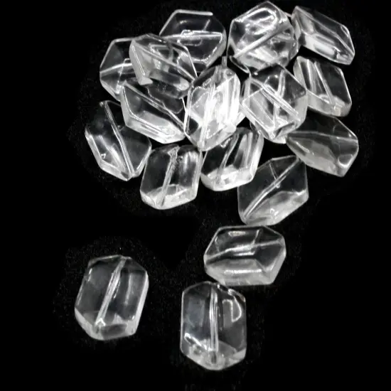 20 17mm Clear Glass Hexagon Beads {1}