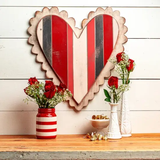 18 in. Unfinished Layered Heart {3}