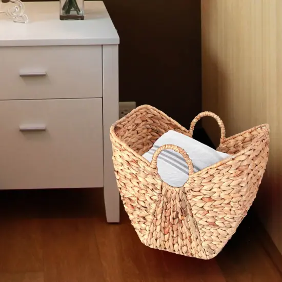 Large Wicker Laundry Basket with Round Handles {2}