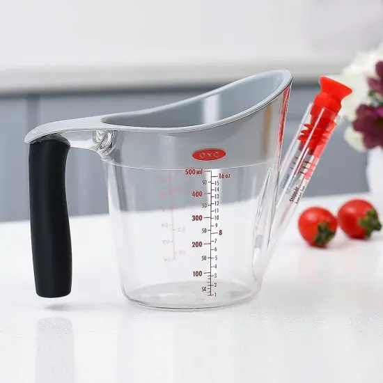 OXO Good Grips 2-Cup Fat Separator - Clear/White/Black {4}
