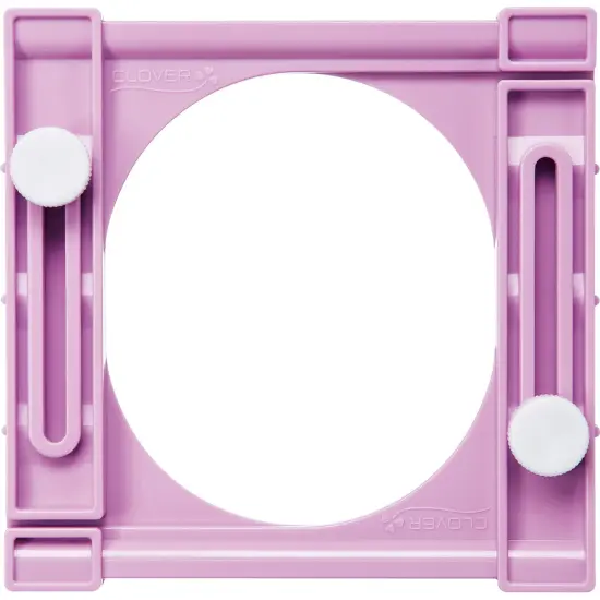 Clover Small Tassel Maker {2}