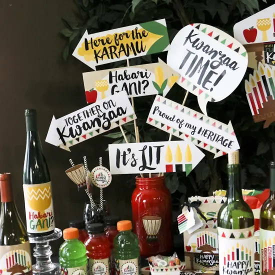 Big Dot of Happiness Funny Happy Kwanzaa - Party Photo Booth Props Kit - 10 Piece {7}