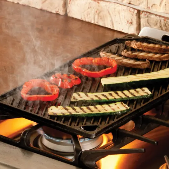 Lodge Logic 2-Sided Cast Iron Griddle {7}