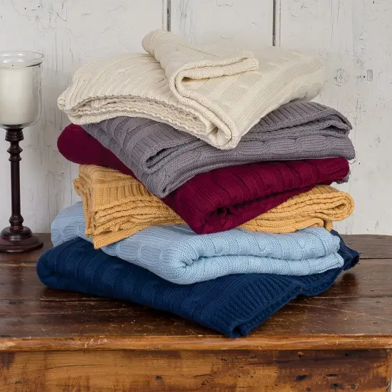 50" x 60" Cable Knit Throw {4}