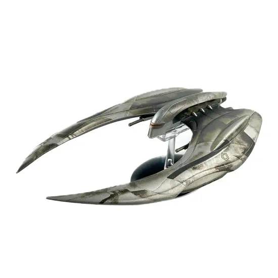Eaglemoss Battlestar Galactica Ship Replica | Cylon Raider MK-II {1}