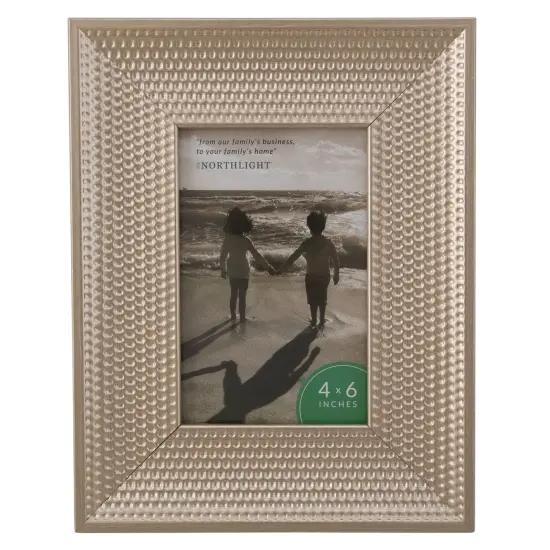 Northlight Honeycomb Rectangular Picture Frame for a 4" x 6" Photo - 13.25" - Champagne Gold {1}