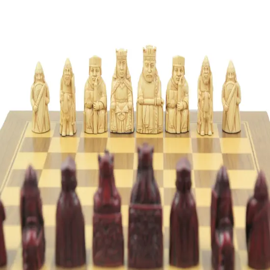 Ancient Scottish Isle Of Lewis Style Chess Set With Chessmen and Board {7}