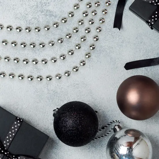 Northlight Shiny Round Beaded Commercial Christmas Garland - 33' x .25" - Silver - Unlit {4}