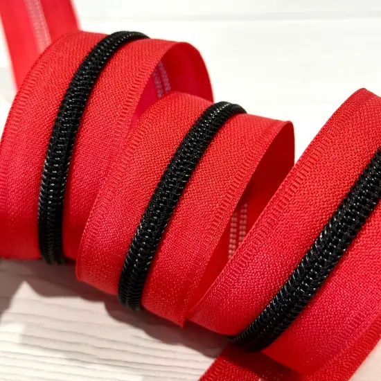 Red zipper tape with Black teeth {1}