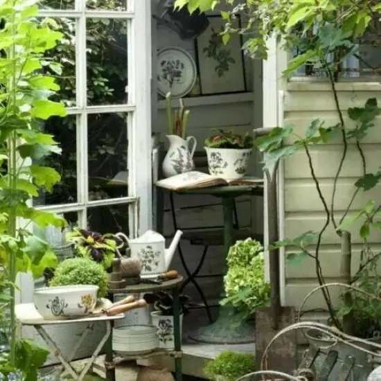 Portmeirion Botanic Garden 14 Inch Porcelain Chip and Dip, Floral Motifs {3}