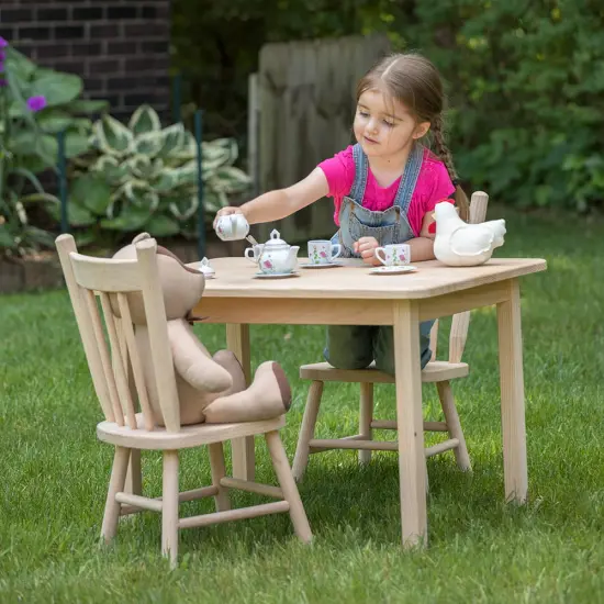 Handcrafted Eli & Mattie Amish-Made Table and Chair Set for Children {3}