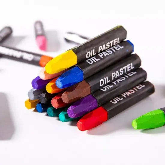 145/150 -Piece Art Drawing Set Kit {5}