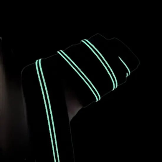 GLOW! Black zipper tape with matte black teeth {3}