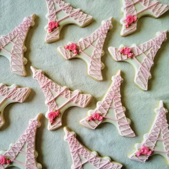 Ann Clark French Eiffel Tower Cookie Cutter 4" France {2}