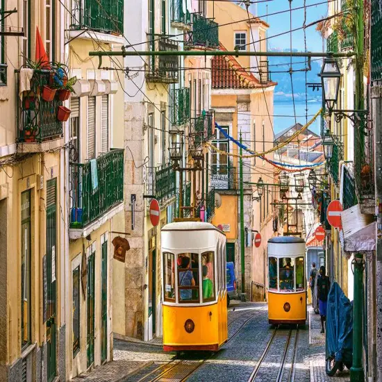 1000 Piece Jigsaw Puzzle, Lisbon Trams, Portugal, European puzzle, Sister city of San Francisco, Adult Puzzle, Castorland C-104260-2 {2}