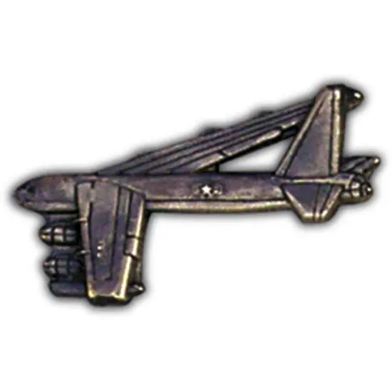 B-52 Stratofortress Airplane Pin Pewter 1 1/2" {1}