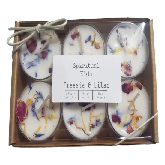 Freesia & Lilac Soy tealights Hand Poured with Fragrant/Essential Oils & Dried Flowers {2}