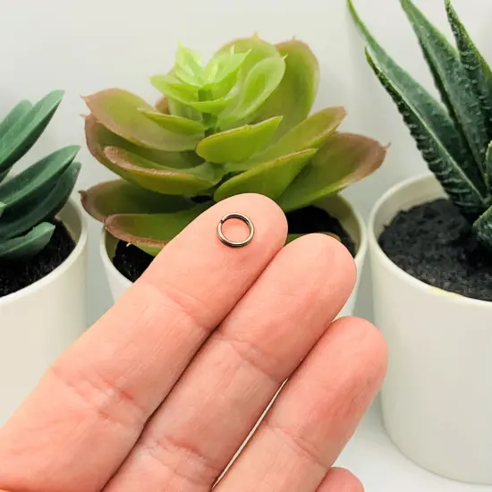 100, 500 or 1,000 Pieces: 6 mm Gunmetal Split Double Jump Rings {3}