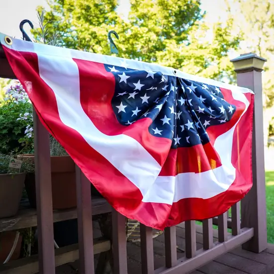 In the Breeze Center Stars Printed Bunting, 2 x 4, Fourth of July Décor, 3710 {3}
