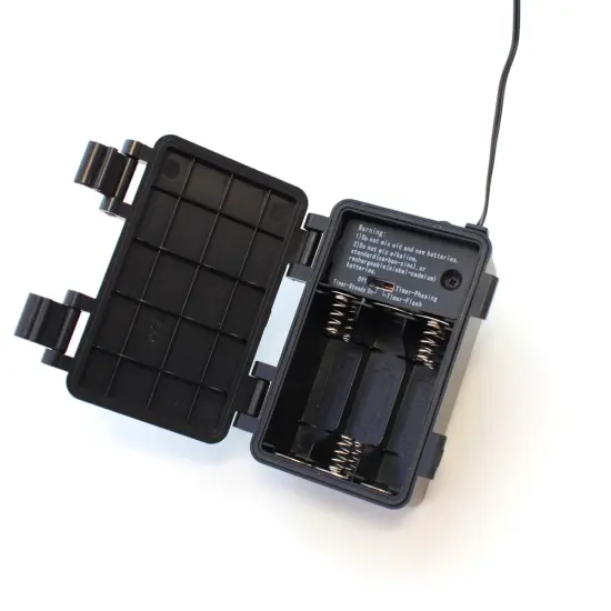 Perfect Holiday 9ft Pre-Lit Garland With Heavy Snow Flock {4}