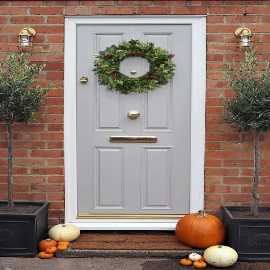 Perfect Holiday 24" Jasper Mixed Pine Wreath With Pine Cones And Red Berry Clusters {1}