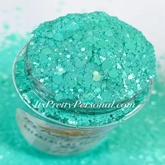 &ldquo;Breakfast at Tiffany&rsquo;s&rdquo; - Posh XL {2}