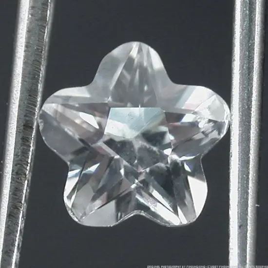 2 White Flower Cubic Zirconia 6mm {3}