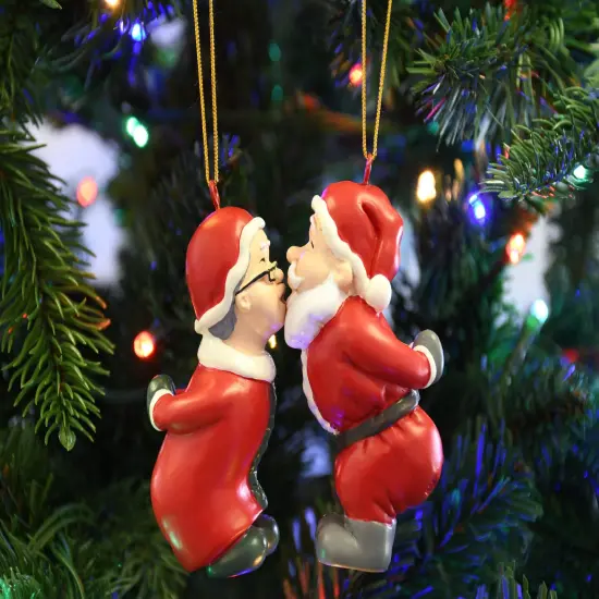 Kissing Claus' Cute Magnetic Set of 2 Kiss Christmas Ornaments {2}