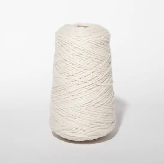 Reflect Wool Yarn Ecru {1}