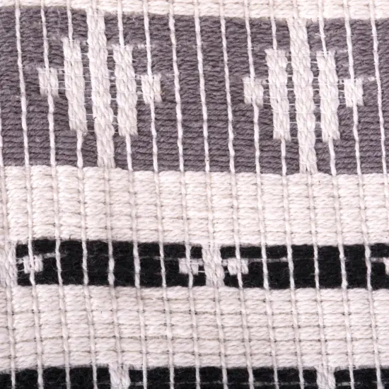 DII Black/Gray Colby Southwest Throw {2}