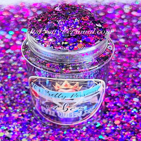 &ldquo;Evil Queen XL VIBES&rdquo;- Vibes XL {1}