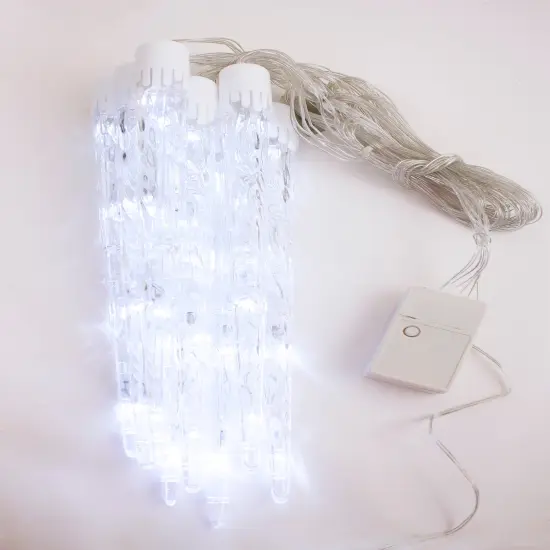 Perfect Holiday Icicle Lights White {1}