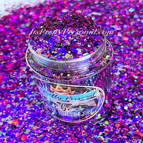 &ldquo;Evil Queen XL VIBES&rdquo;- Vibes XL {3}