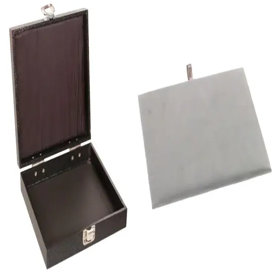 Blck Square Jewelry Display Case (Single Metal Latch) w/ Gray Leather Pad Insert {1}