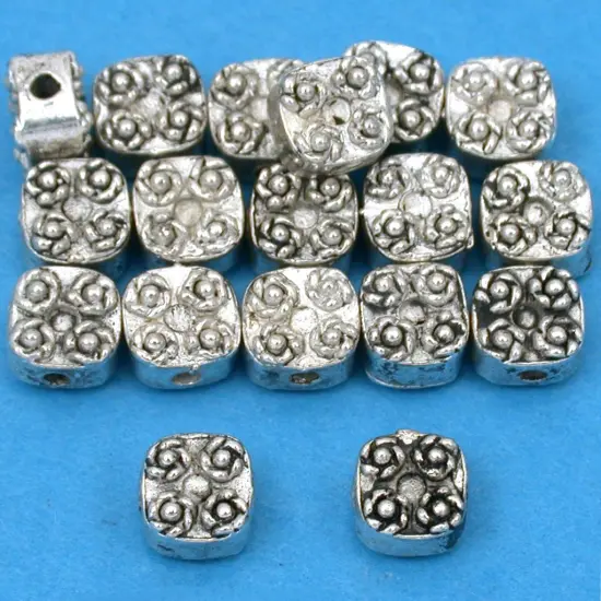 15g Bali Square Flower Bead Antq Silver Plate Approx 18 {1}