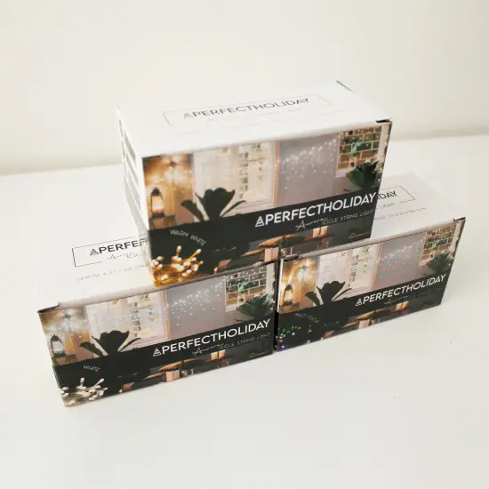 Perfect Holiday 110 LED Icicle Lights White {3}