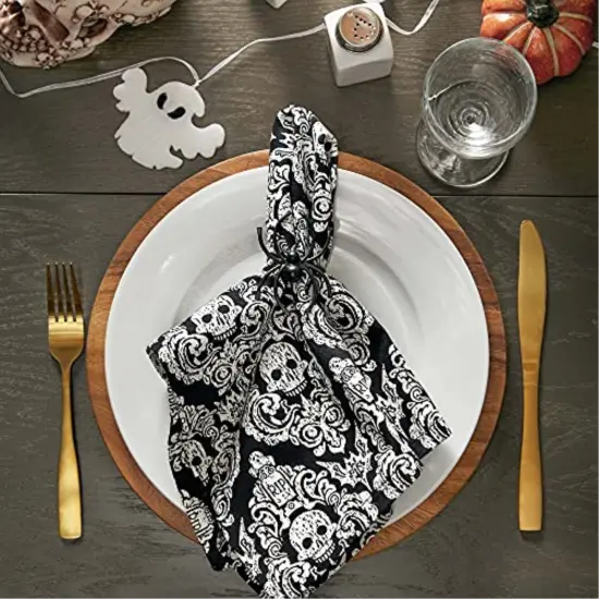 DII Graeyard Damask Embellished Napkin (Set of 6) {3}