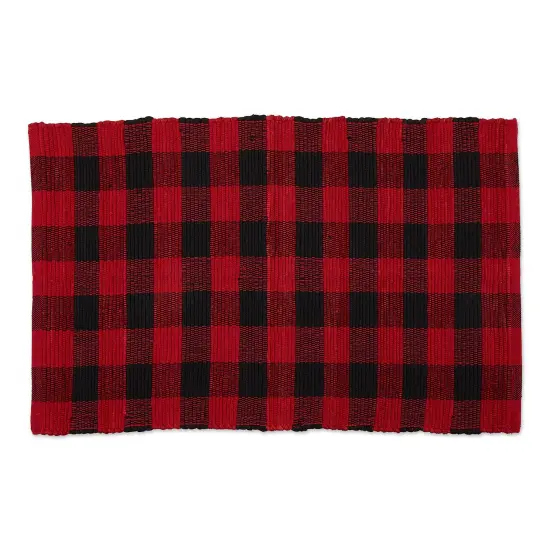 DII Holly Berry Plaid Table Runner {1}