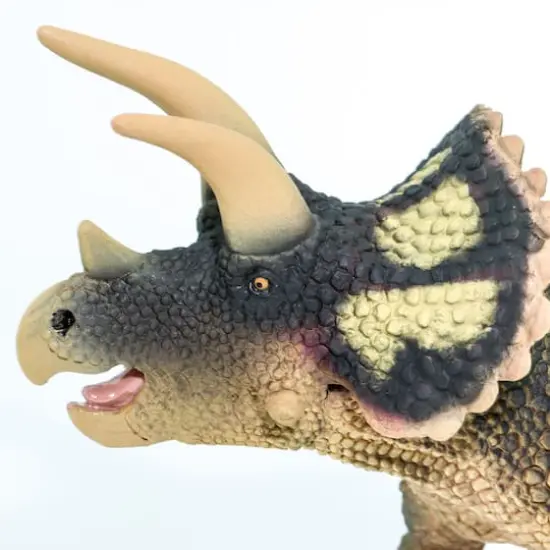 Safari Ltd&reg; Wild Safari&reg; Prehistoric World Triceratops {4}