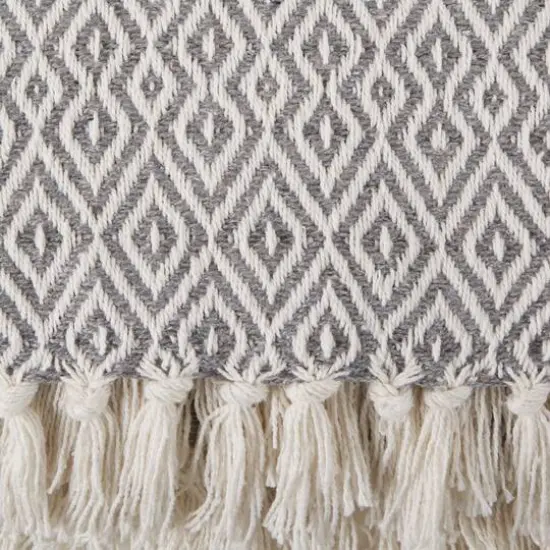 DII&reg; Double Diamond Throw Gray {5}