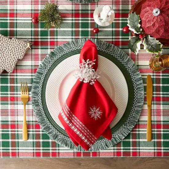 DII&reg; 70" Round Yuletide Plaid Tablecloth {4}