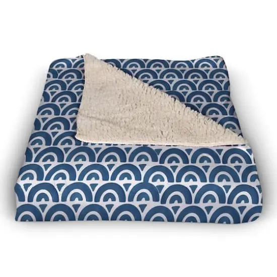 Scallop Sherpa Fleece Blanket {3}
