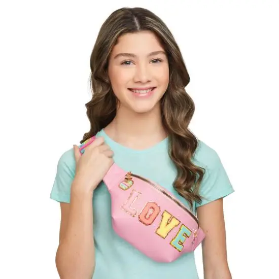 Make It Real&trade; Fashion Bum Bag with Patches Kit {4}