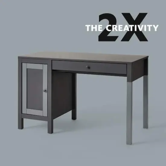 Rust-Oleum&reg; Painter's Touch&reg; 2X Ultra Cover&reg; Flat Black Spray Paint & Primer {3}