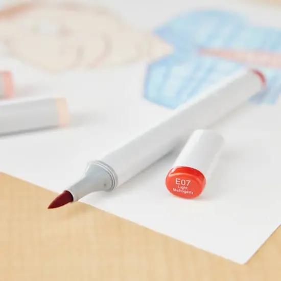 Copic&reg; Sketch Marker, EarthsE07 Light Mahogany {3}